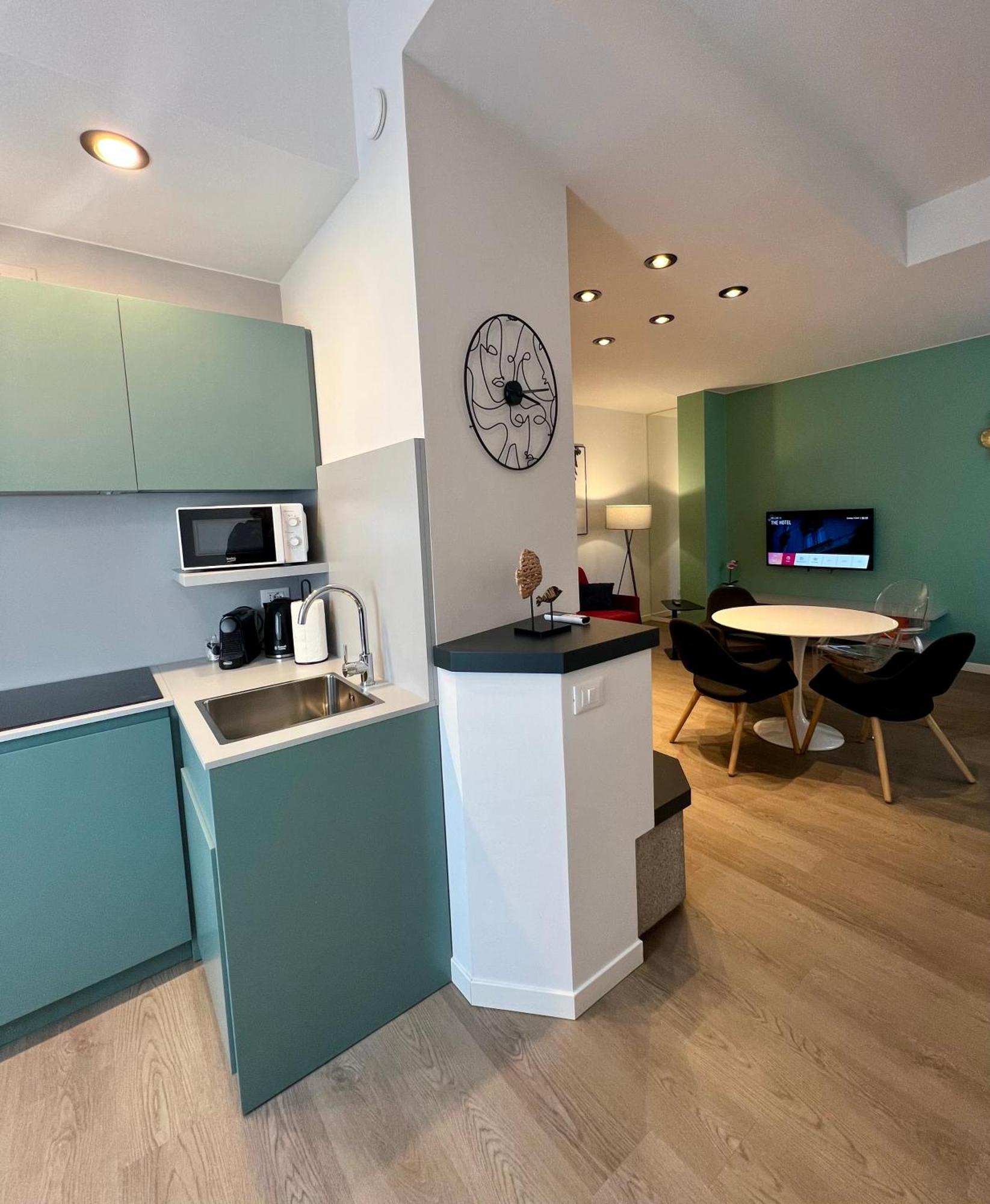 Residence Il Melograno Сирмионе Экстерьер фото